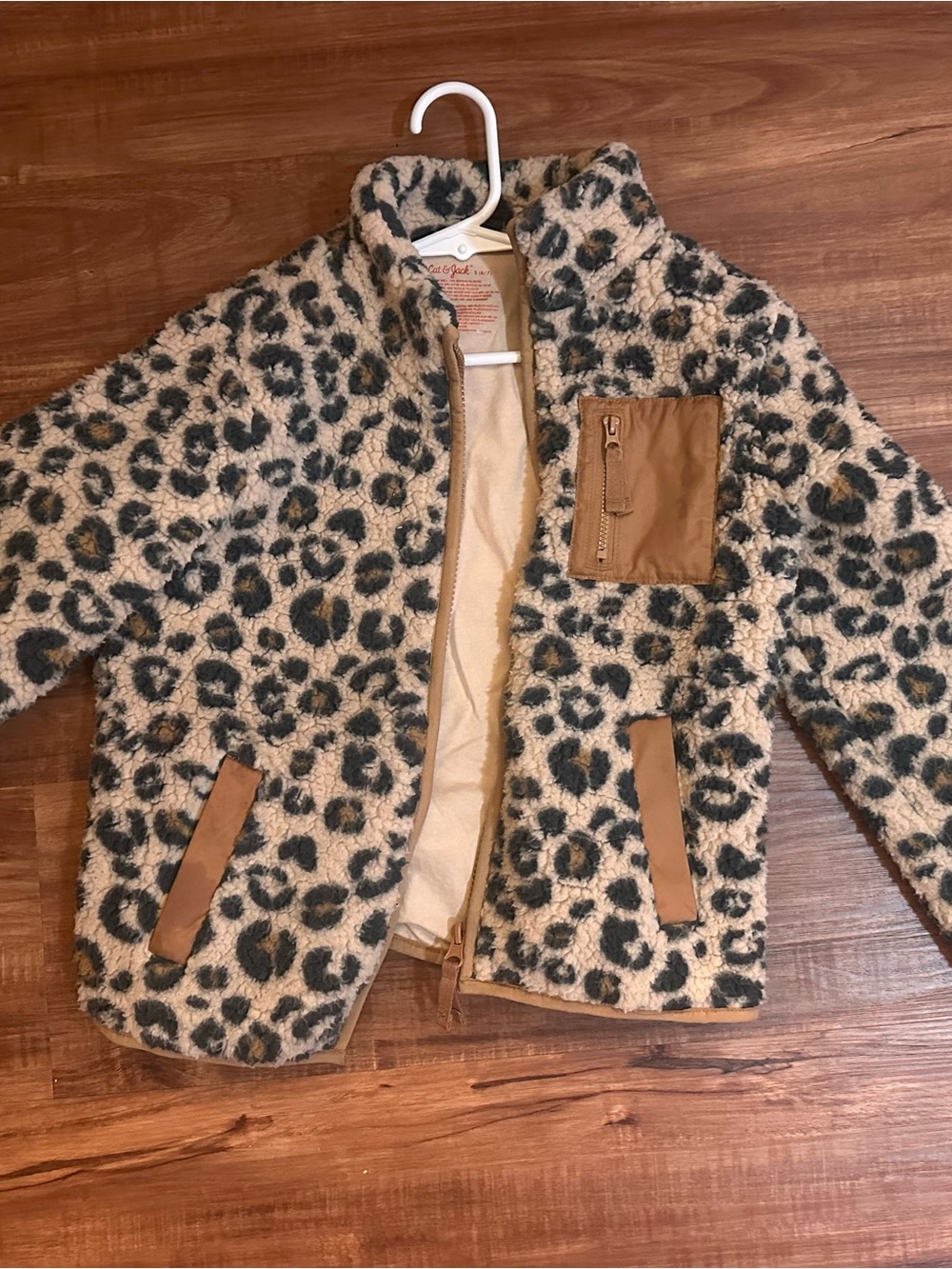 Cat & Jack Girls' Leopard Sherpa Jacket in Beige, Black & Tan, Target, Size: 6/7